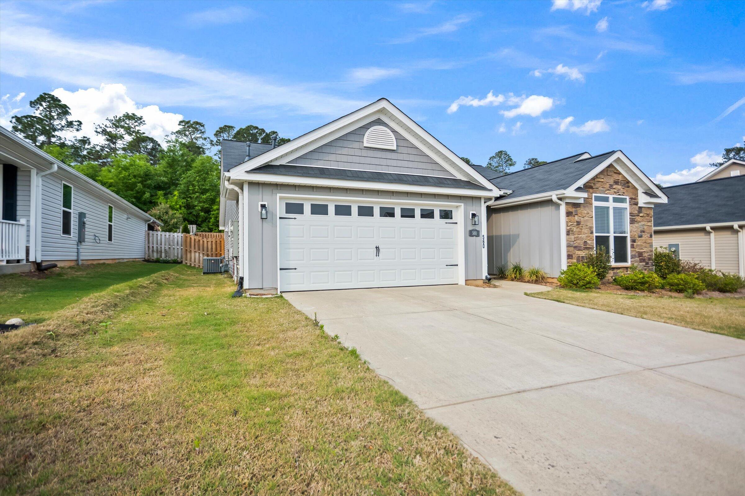 560 Schaver Loop Aiken, SC 29803 - Photo 3 of 36