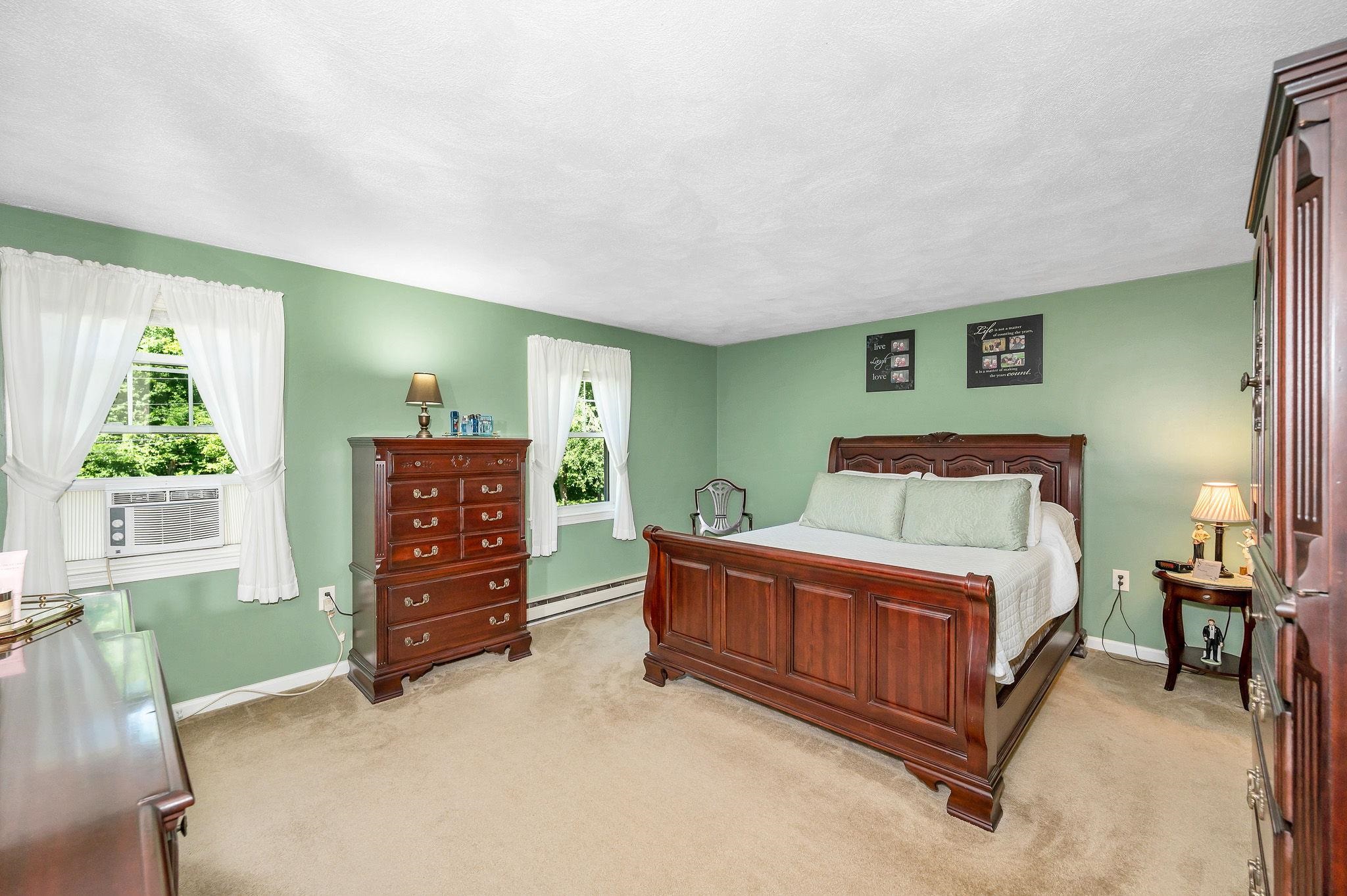 54 L Windham Road Derry, NH 03038 - Photo 12 of 37 Gallery Image 12
