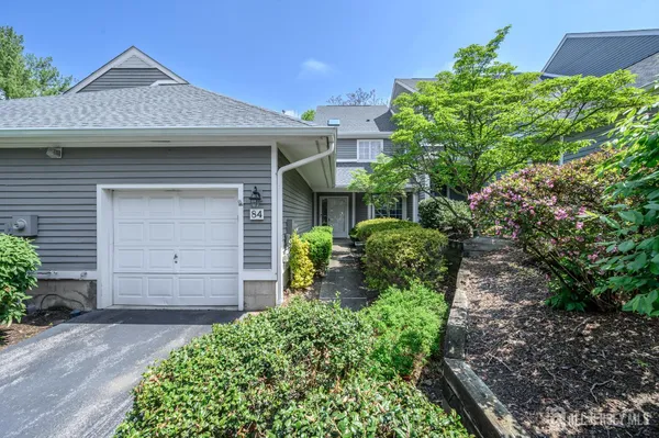 $3,200 | 84 Ridge Drive, Montville, NJ 07045