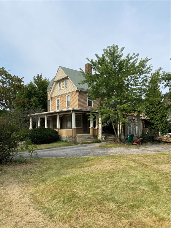 367 Prospect Street Woonsocket, RI 02895 - Photo 4 of 39 Gallery Image 4