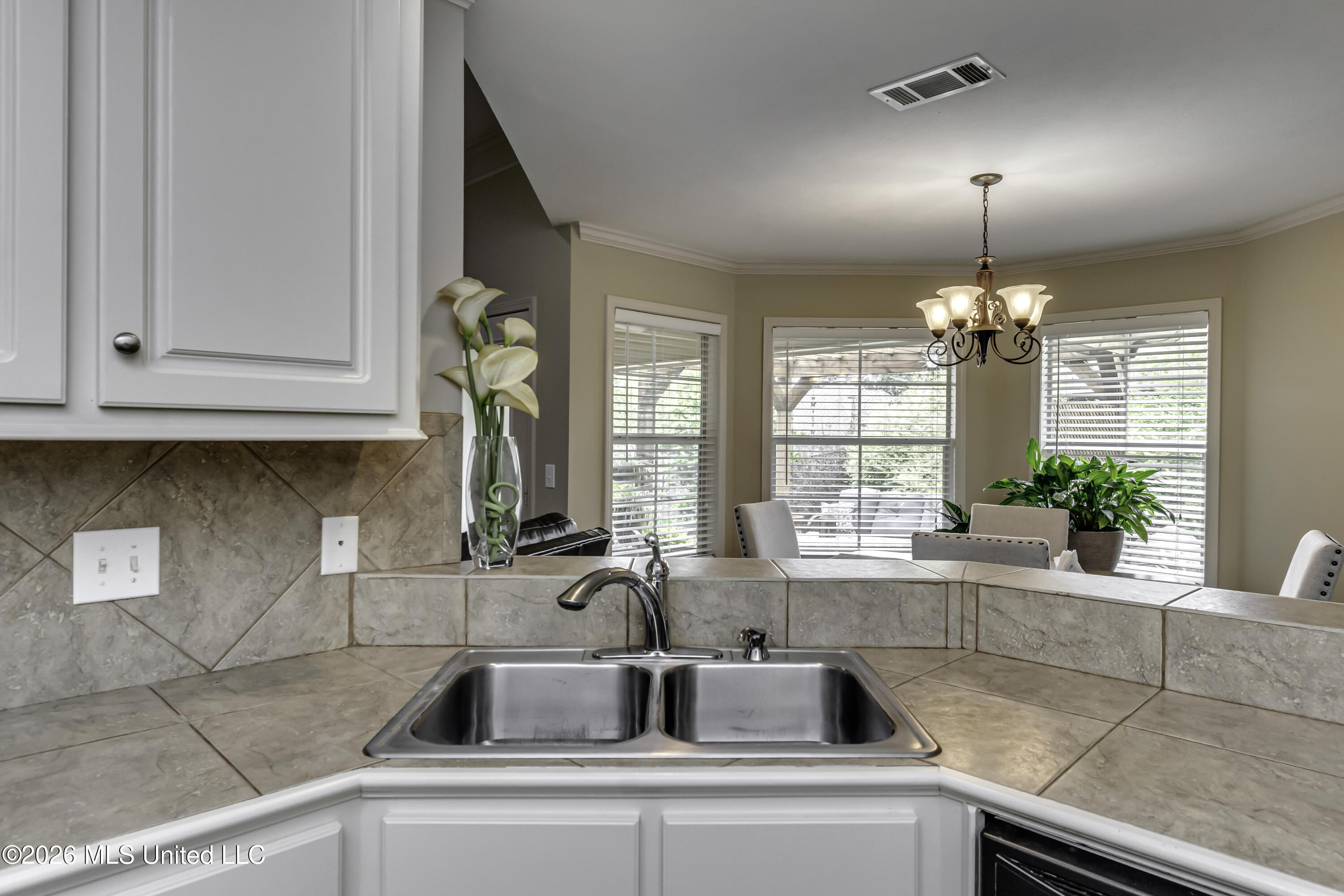 810 Wedgewood Court Brandon, MS 39047 - Photo 20 of 48 810 Wedgewood Cir--53