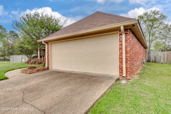 $269,900 | 810 Wedgewood Court, Brandon, MS 39047