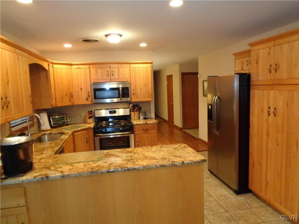 2291 Heffner Road Fogelsville, PA 18051 - Photo 17 of 50 Gallery Image 17