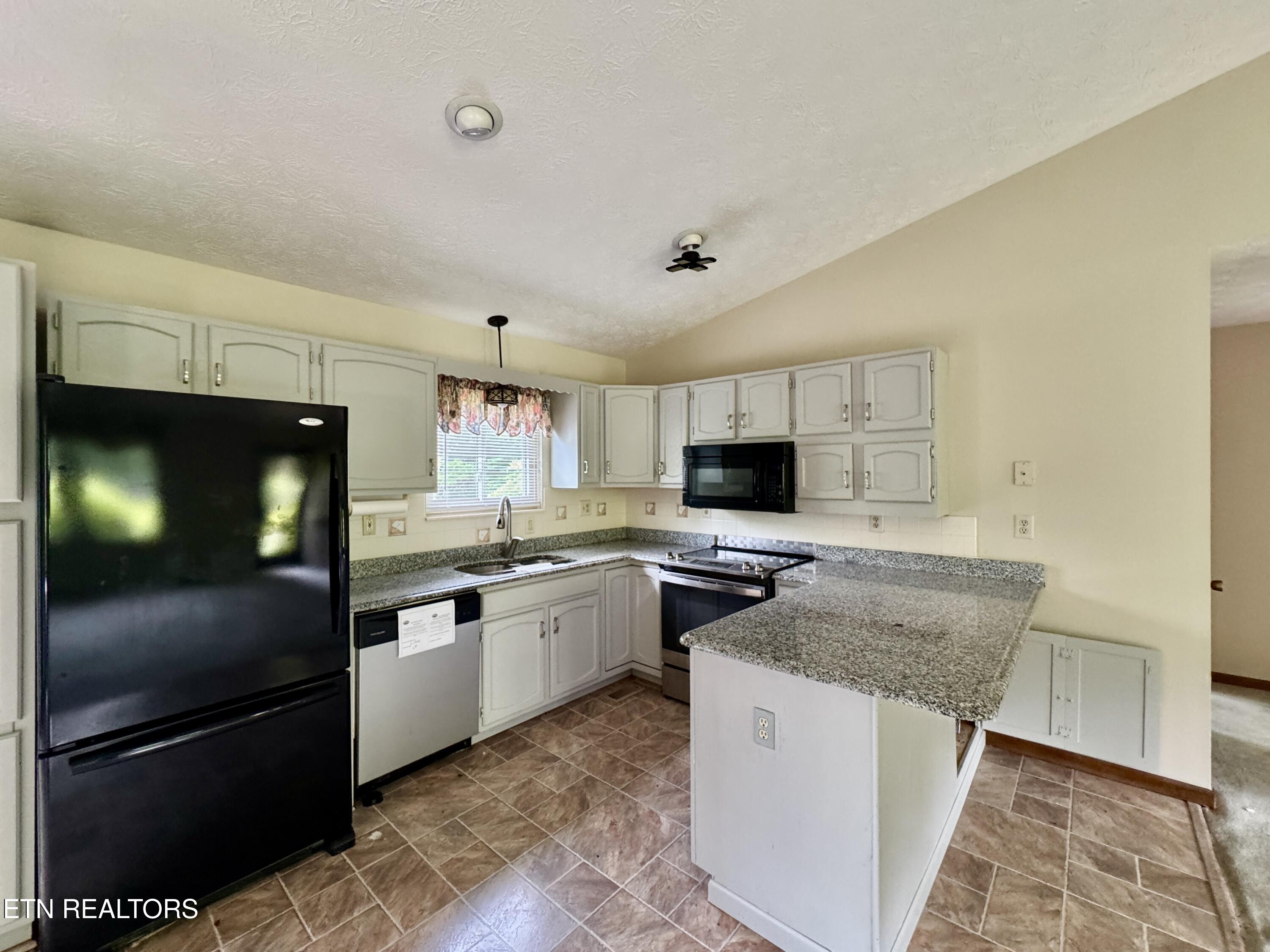 529 Peanut Road Parrottsville, TN 37843 - Photo 30 of 54 1-30