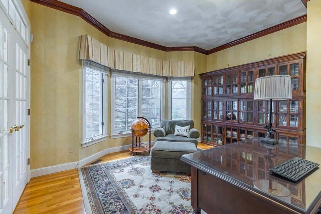 4 Walker Lane Boxford, MA 01921 - Photo 3 of 40 a living room with furniture and a rug