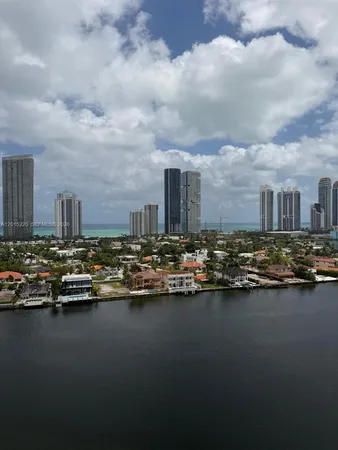 $4,600 | 19101 Northeast 36th Court, Unit 1801, Aventura, FL 33180