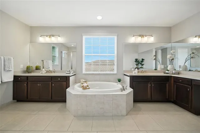 $825,000 | 2495 Oakwood Preserve Drive, Wesley Chapel, FL 33543