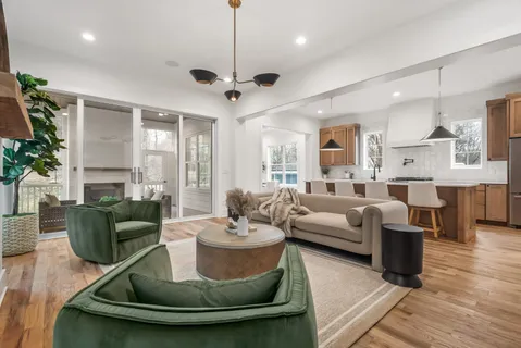 $1,050,000 | 4807 Timberhill Drive, Unit A, Nashville, TN 37211