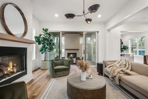 $1,050,000 | 4807 Timberhill Drive, Unit A, Nashville, TN 37211