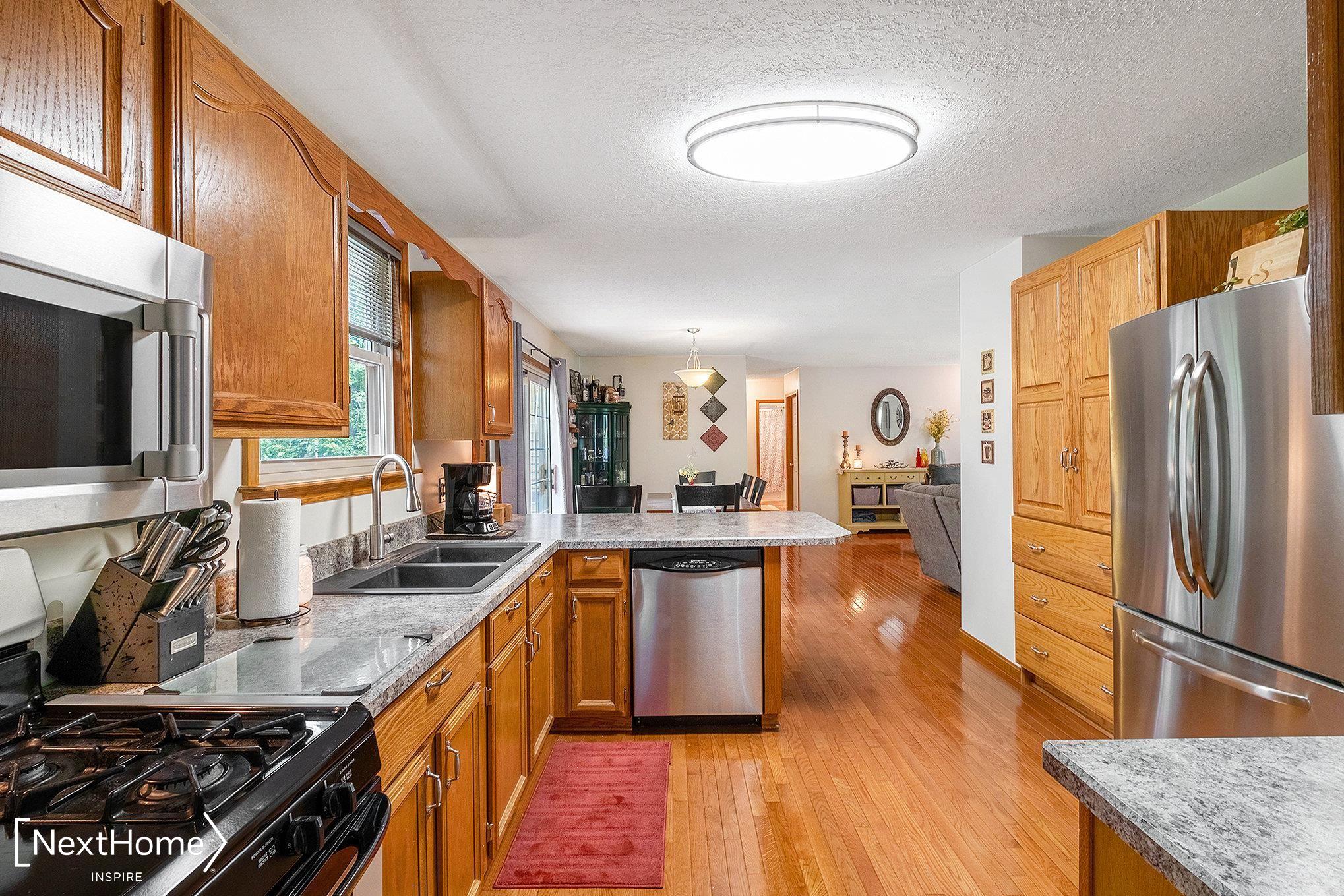 8122 Beecher Road Flushing, MI 48433 - Photo 14 of 41 Gallery Image 14