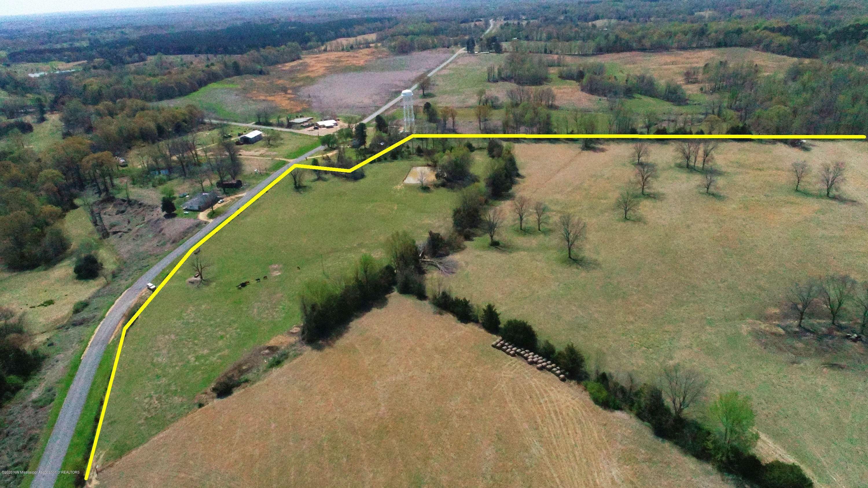 1759 Teasdale Road Enid, MS 38927 - Photo 13 of 40 29