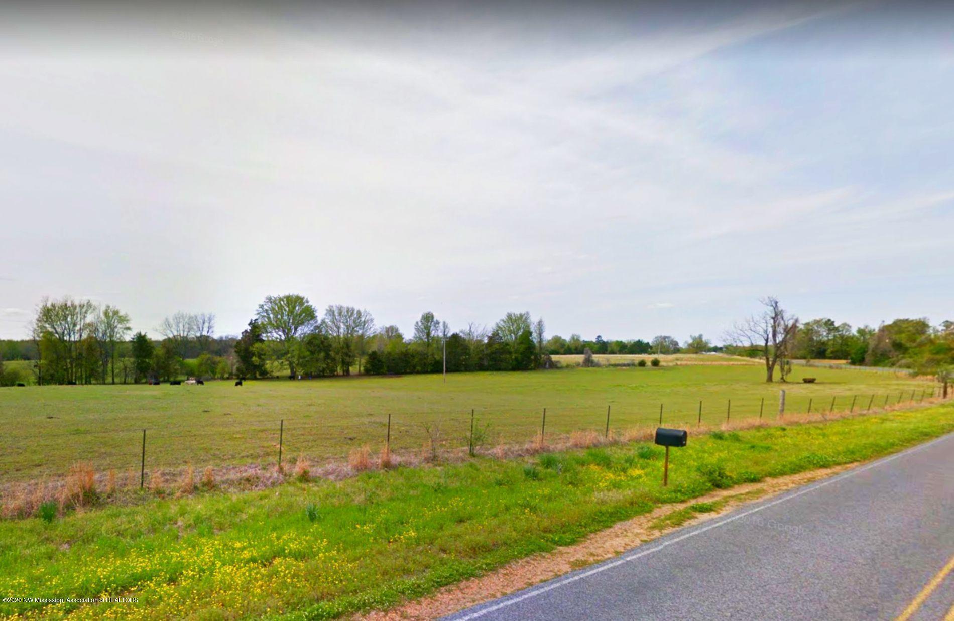 1759 Teasdale Road Enid, MS 38927 - Photo 6 of 40 5