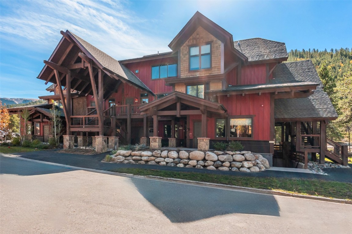 102 Lake Ridge Circle, Unit 1892 Keystone, CO 80435 - Photo 29 of 32 a front view of a house