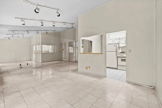 $465,000 | 10106 4th Avenue, Unit 26E | Bay Ridge