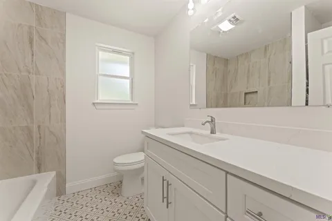 $279,700 | 1142 Sharynwood Drive, Baton Rouge, LA 70808
