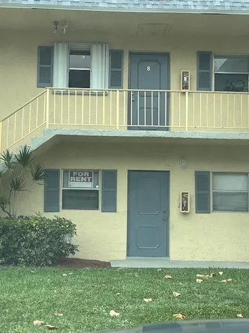 $2,000 | 1401 Northwest 45th Street, Unit 4, Deerfield Beach, FL 33064