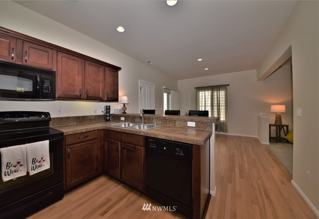 4583 Strathmore Circle Southwest Port Orchard, WA 98367 - Photo 11 of 28