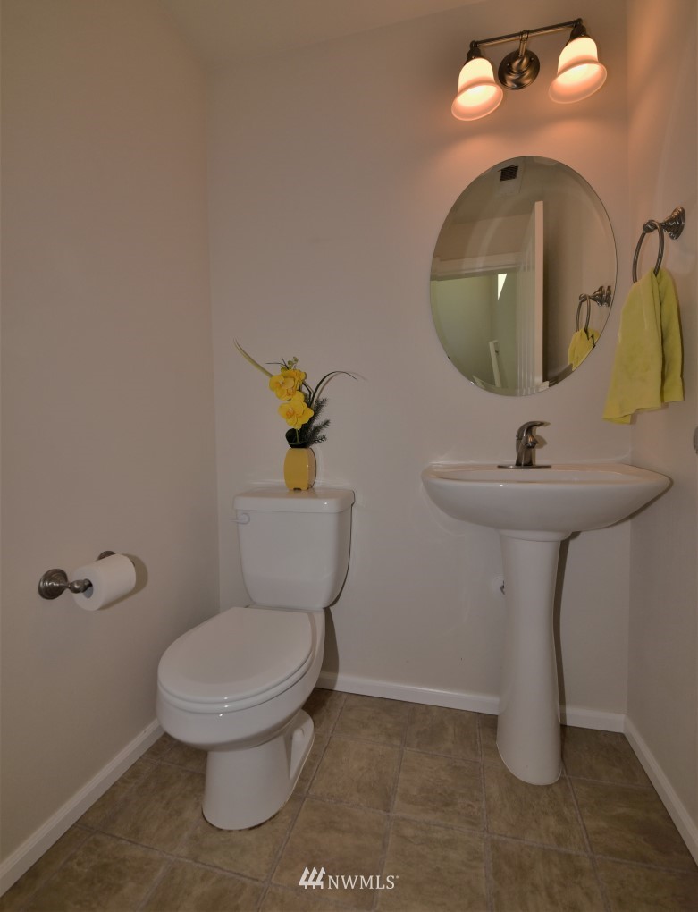 4583 Strathmore Circle Southwest Port Orchard, WA 98367 - Photo 14 of 28