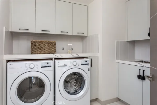 $18,500 | 356 Dahlia Place, Corona del Mar, CA 92625