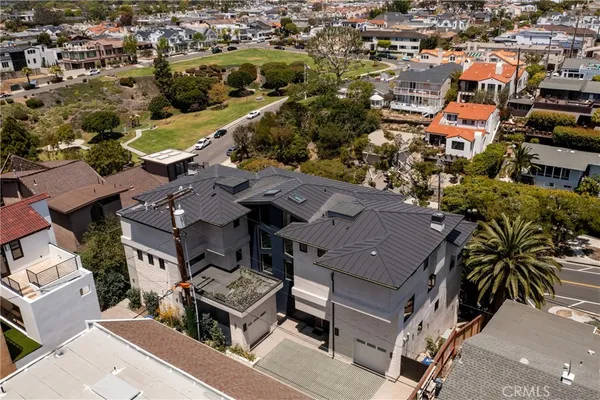 $18,500 | 356 Dahlia Place, Corona del Mar, CA 92625