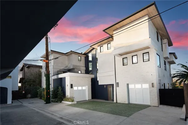 $18,500 | 356 Dahlia Place, Corona del Mar, CA 92625