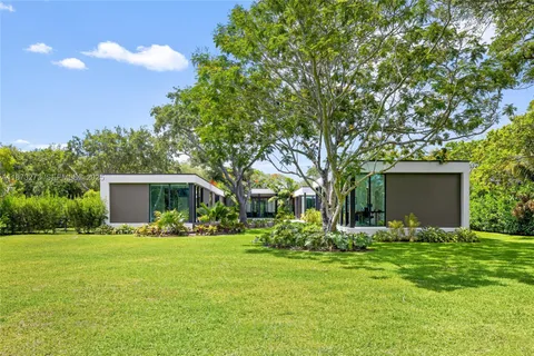 $6,500,000 | 12100 Southwest 79th Avenue, Pinecrest, FL 33156