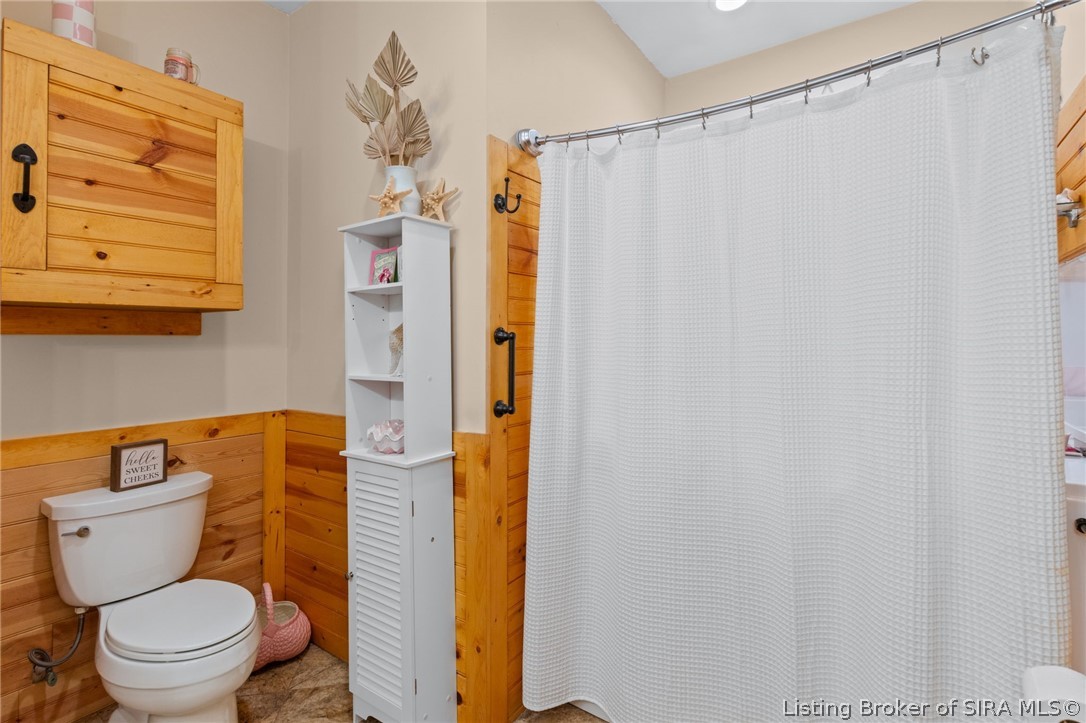 2608 North Newton Stewart Road Eckerty, IN 47116 - Photo 23 of 48