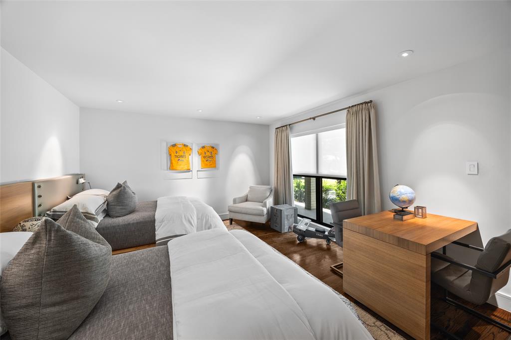 6027 Mimosa Lane Dallas, TX 75230 - Photo 17 of 28