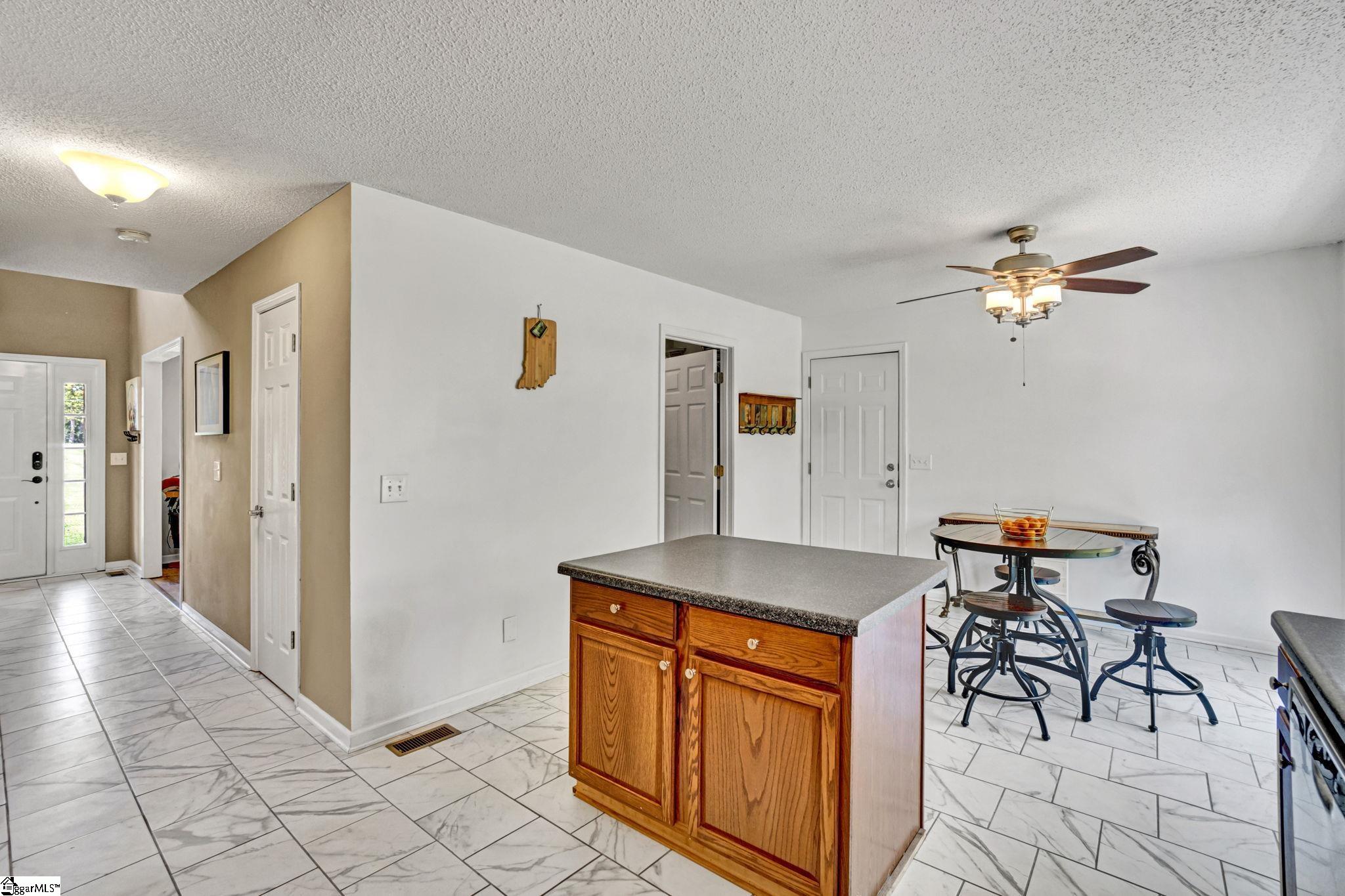 659 Reedy Fork Road Piedmont, SC 29673 - Photo 15 of 45