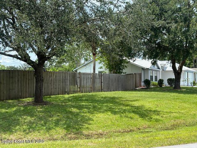 1040 Wing Road Southwest Palm Bay, FL 32908 - Photo 2 of 52 frontside1