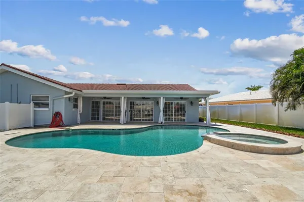 $6,500 | 4328 40th Street South, St. Petersburg, FL 33711