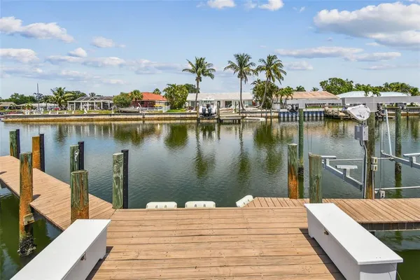 $6,500 | 4328 40th Street South, St. Petersburg, FL 33711