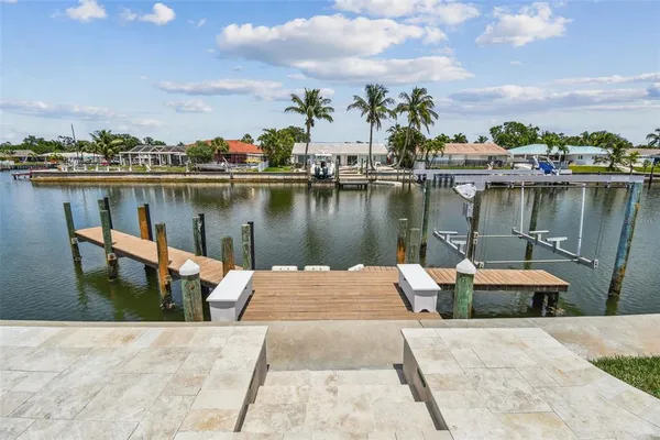 $6,500 | 4328 40th Street South, St. Petersburg, FL 33711