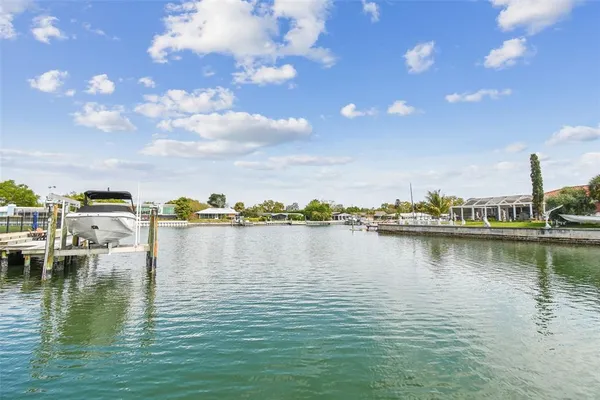 $6,500 | 4328 40th Street South, St. Petersburg, FL 33711