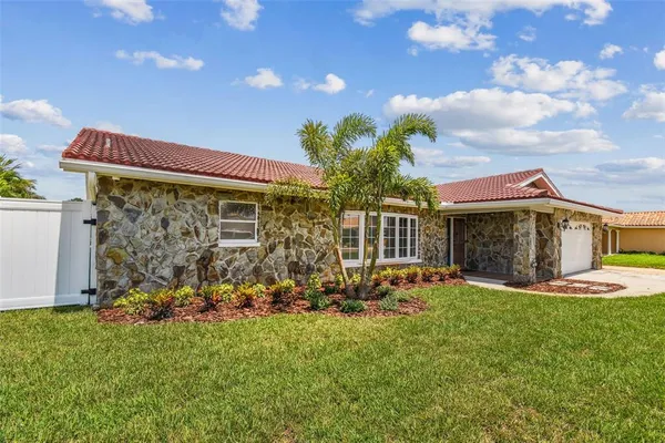 $6,500 | 4328 40th Street South, St. Petersburg, FL 33711