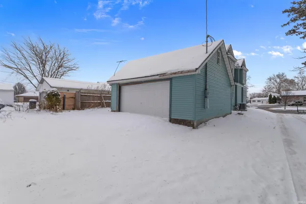 $185,000 | 1939 South Washington Street, Kokomo, IN 46902