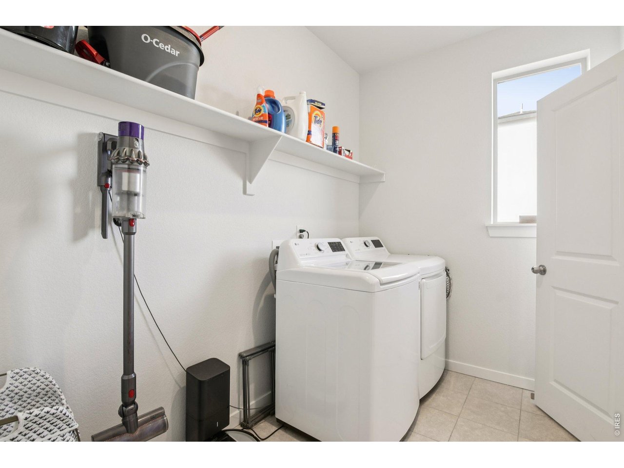 302 Mount Rainier Street Berthoud, CO 80513 - Photo 25 of 30 Laundry Room