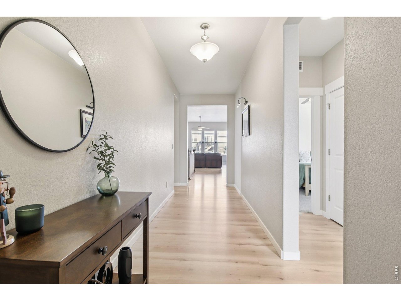 302 Mount Rainier Street Berthoud, CO 80513 - Photo 5 of 30 Foyer