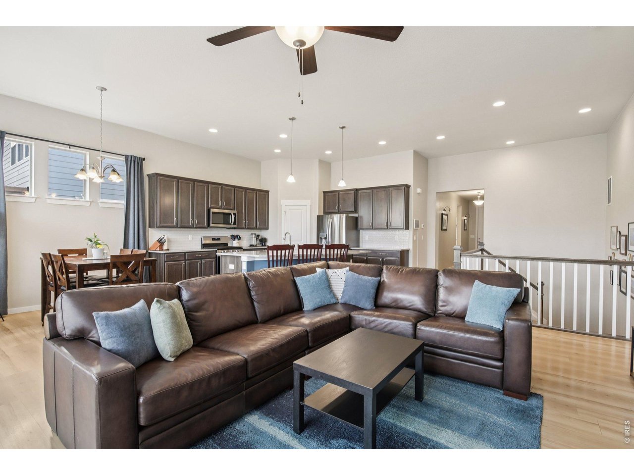 302 Mount Rainier Street Berthoud, CO 80513 - Photo 6 of 30 Living Room