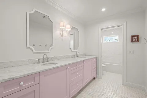 $2,125,000 | 508 North Bailey Avenue, Fort Worth, TX 76107