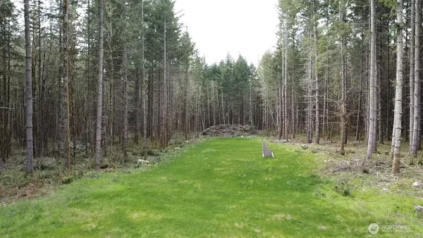 $725,000 | 14640 164th Lane Southeast, Rainier, WA 98576