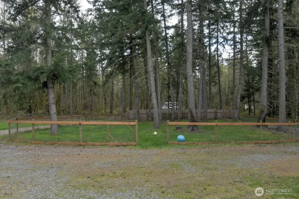 $725,000 | 14640 164th Lane Southeast, Rainier, WA 98576