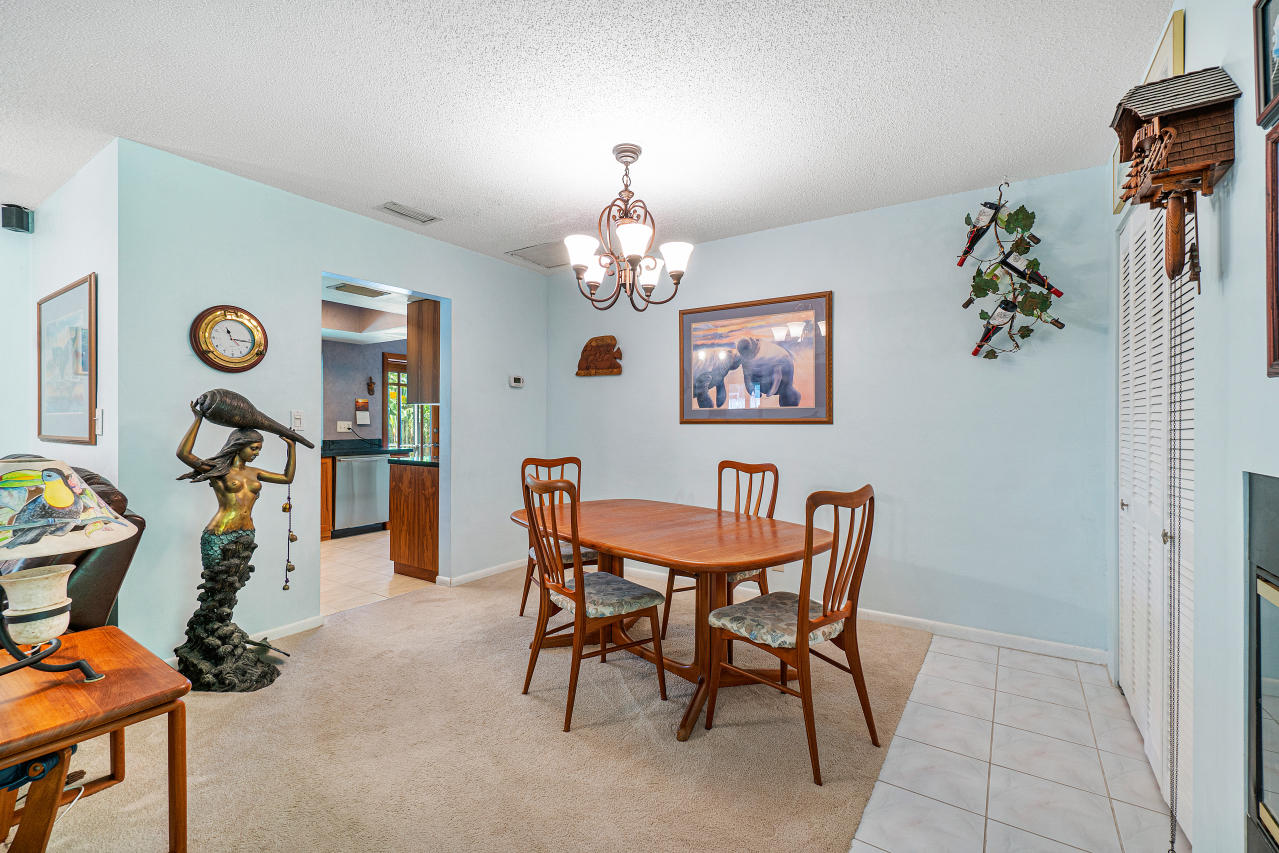 825 Periwinkle Street Boca Raton, FL 33486 - Photo 10 of 37 008-825PeriwinkleStreet-BocaRaton-FL-334