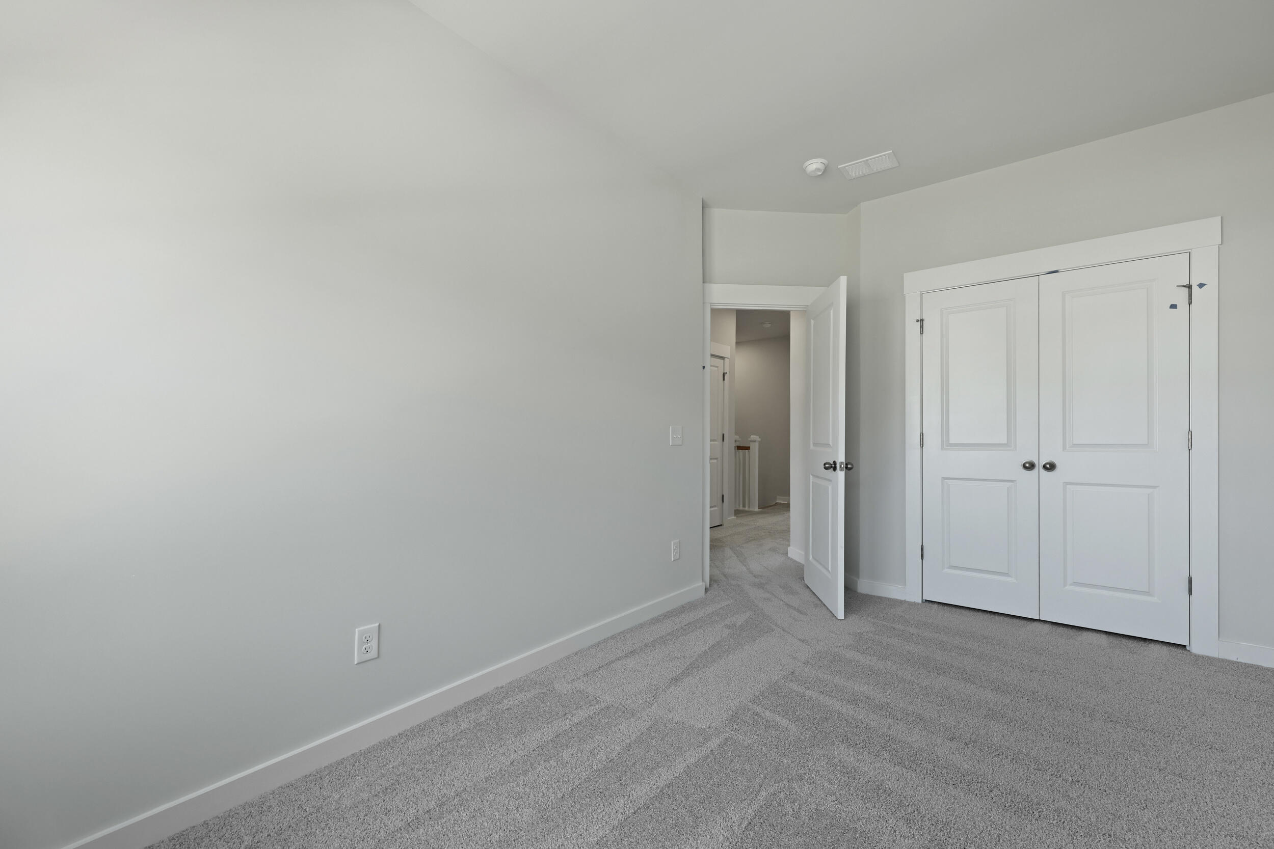 113 Royal Fern Road Summerville, SC 29486 - Photo 34 of 71 Upstairs 3rd Bedroom