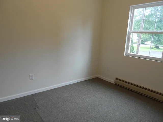 $1,425 | 2101 Hill Road, Unit 34, Sellersville, PA 18960