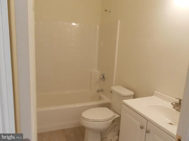 $1,425 | 2101 Hill Road, Unit 34, Sellersville, PA 18960