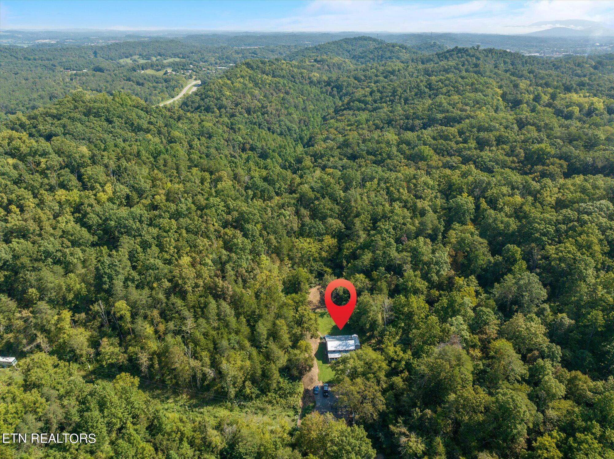402 Williams Road Sevierville, TN 37876 - Photo 28 of 41 28-402-Williams-Rd-Pigeon-Forge-TN-28