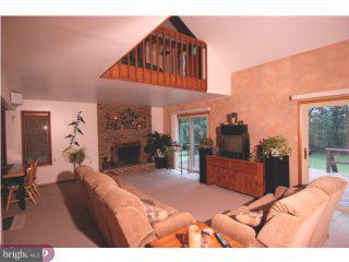 2290 Jones Road Pottstown, PA 19465 - Photo 4 of 6