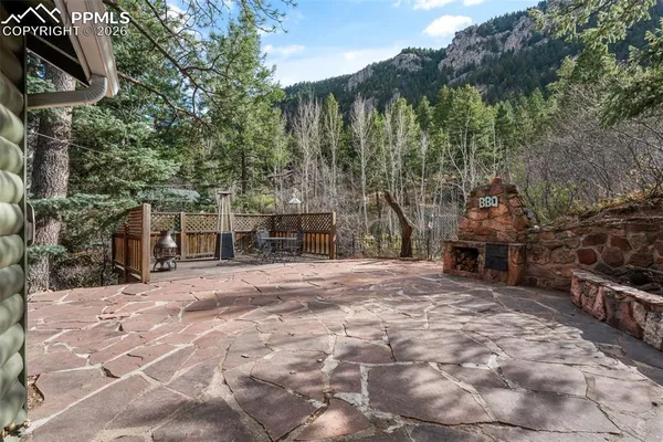 $560,000 | 6455 Spruce Avenue, Green Mountain Falls, CO 80819