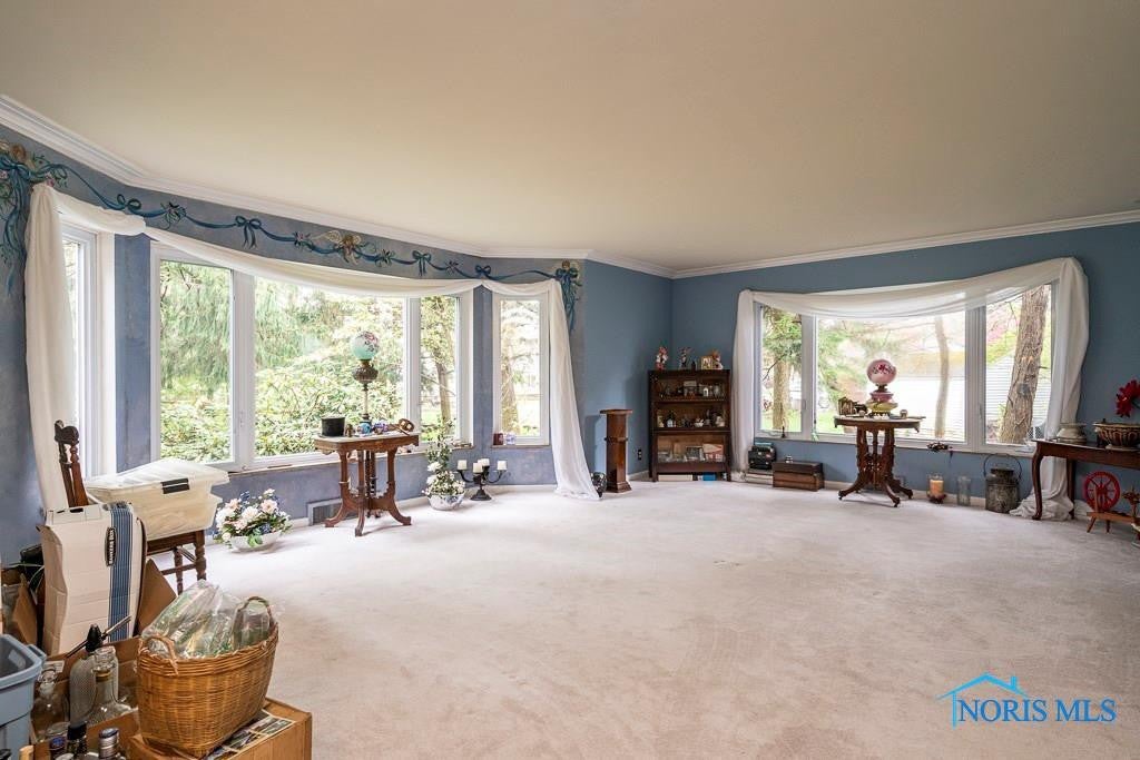 4205 Sheraton Road Toledo, OH 43606 - Photo 10 of 46 Gallery Image 10